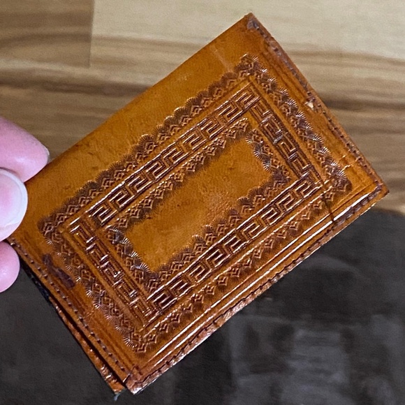 Vintage Hand Tooled Carved Siesta Mexico Leather Handbag w/Small Wallet - Picture 14 of 16